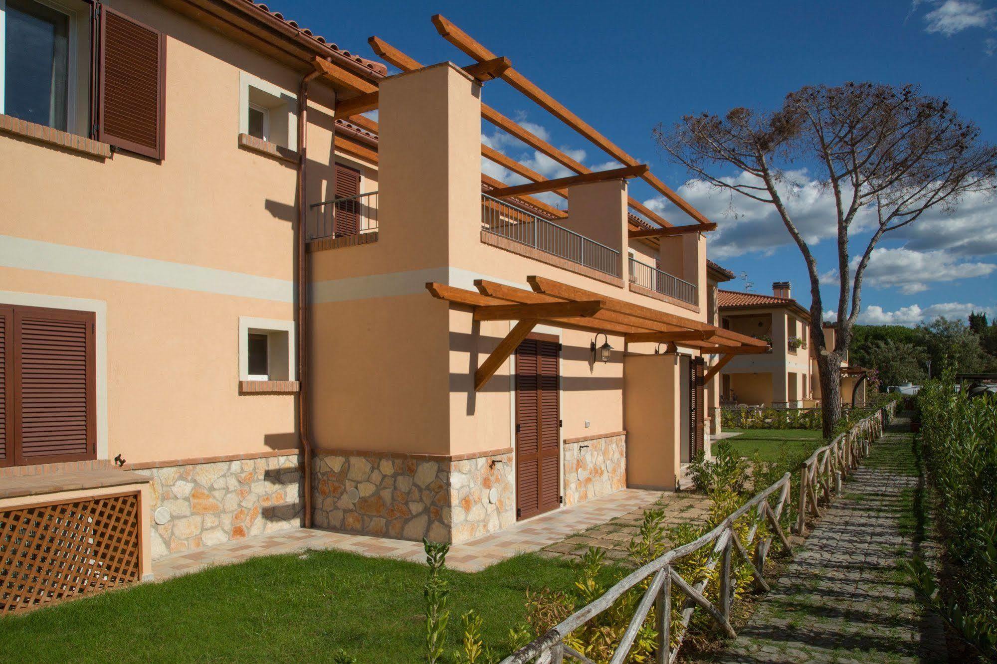 Aparthotel La Residenza Del Golfo 2*