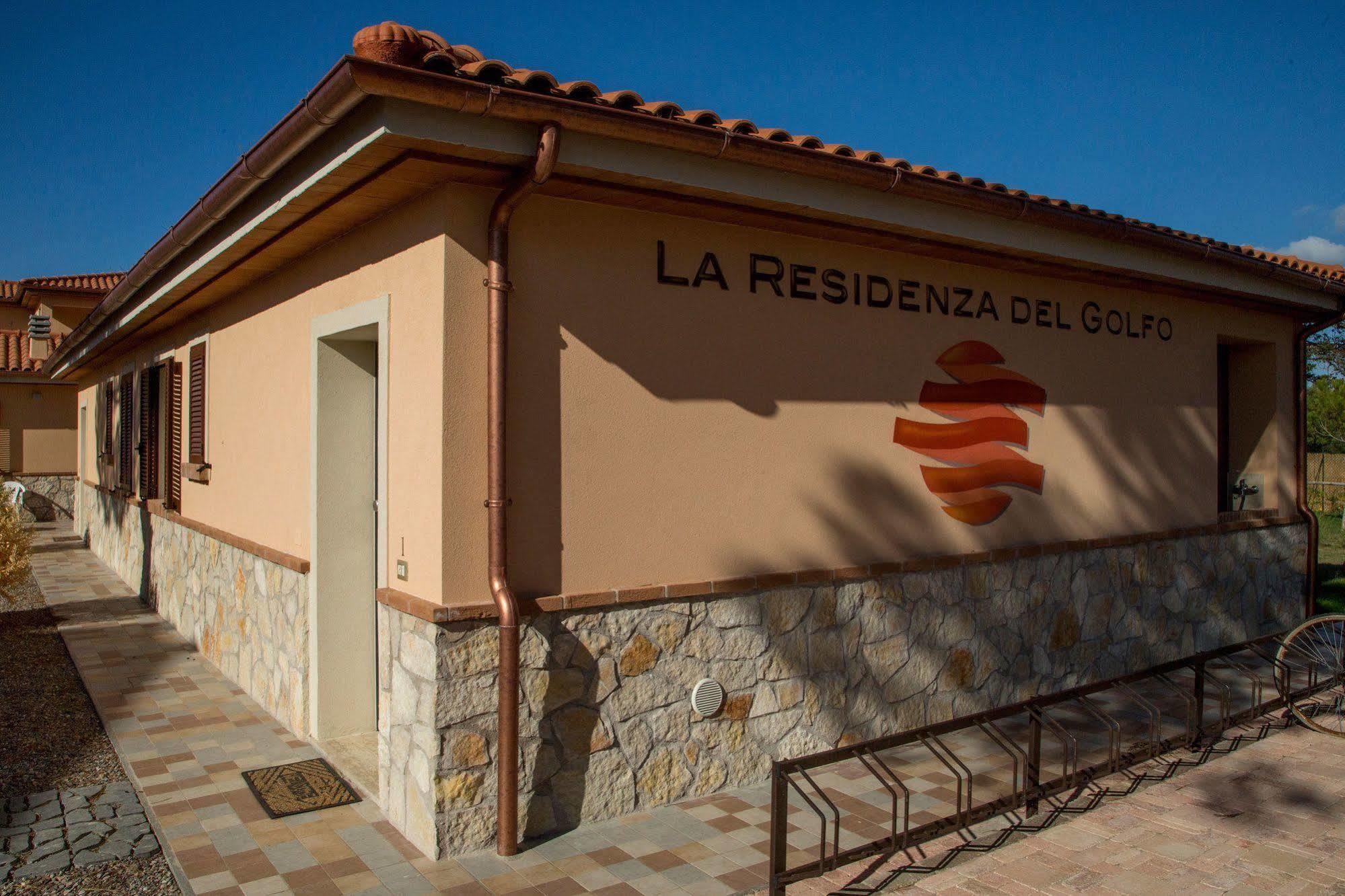 La Residenza Del Golfo Aparthotel 2*